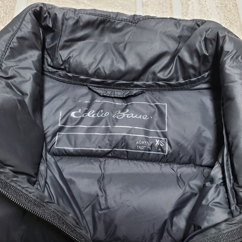 Eddie Bauer EB650 Down Puffer Vest Womens XS Black Quilted Full Zip Lightweight - Picture 4 of 8